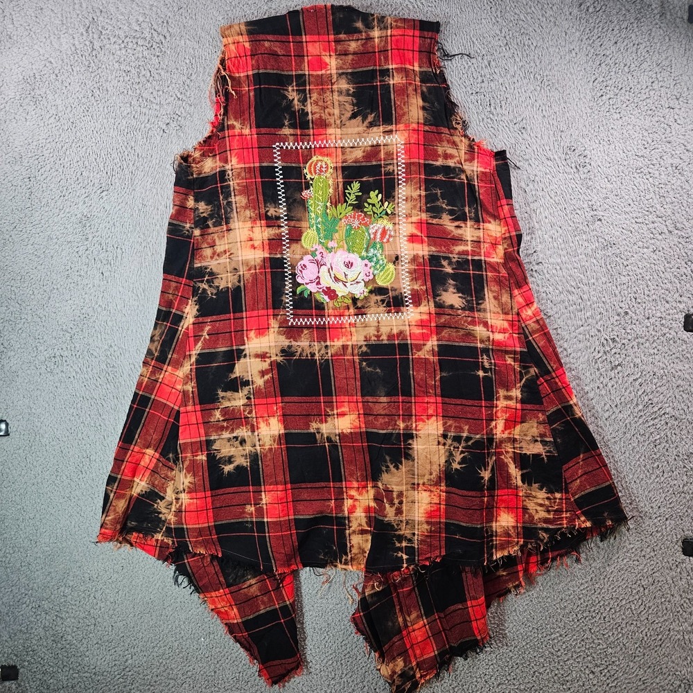 NEW Savannah Jane Duster Vest Small Embroidered Southwestern Grunge Boho NWOT